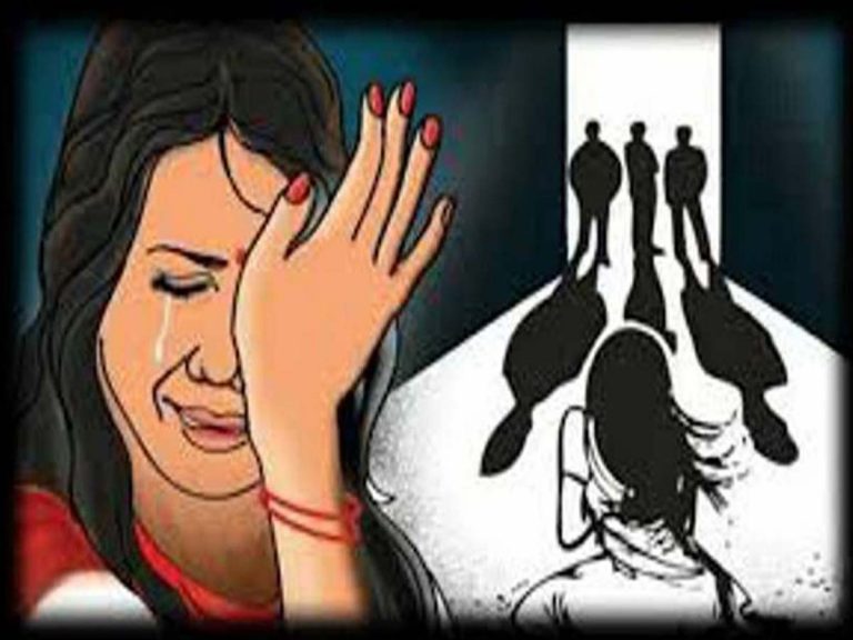 మైనర్‌ బాలికపై 400 మంది అత్యాచారం