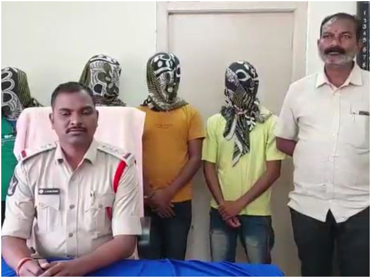 అంతర్రాష్ట్ర దారి దోపిడీ దొంగల ముఠా అరెస్ట్
