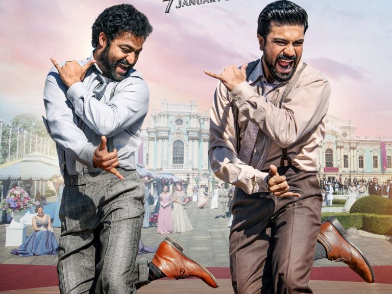 RRR : రికార్డు బ్రేకింగ్ ప్రీ సేల్స్… యూఎస్ లో నందమూరి ఫ్యాన్స్ రచ్చ