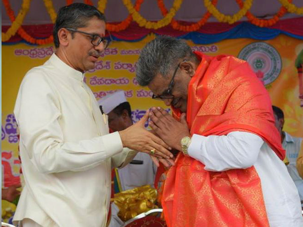 సిరివెన్నెల మరణం పట్ల జస్టీస్ ఎన్వీ రమణ…