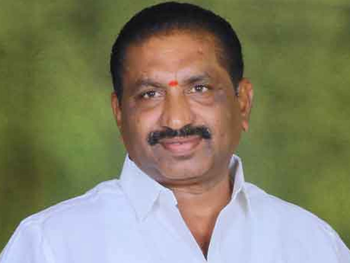 అసలు బీజేపీ అధ్యక్షుడు ఎవరు : కరీంనగర్‌ మేయర్‌