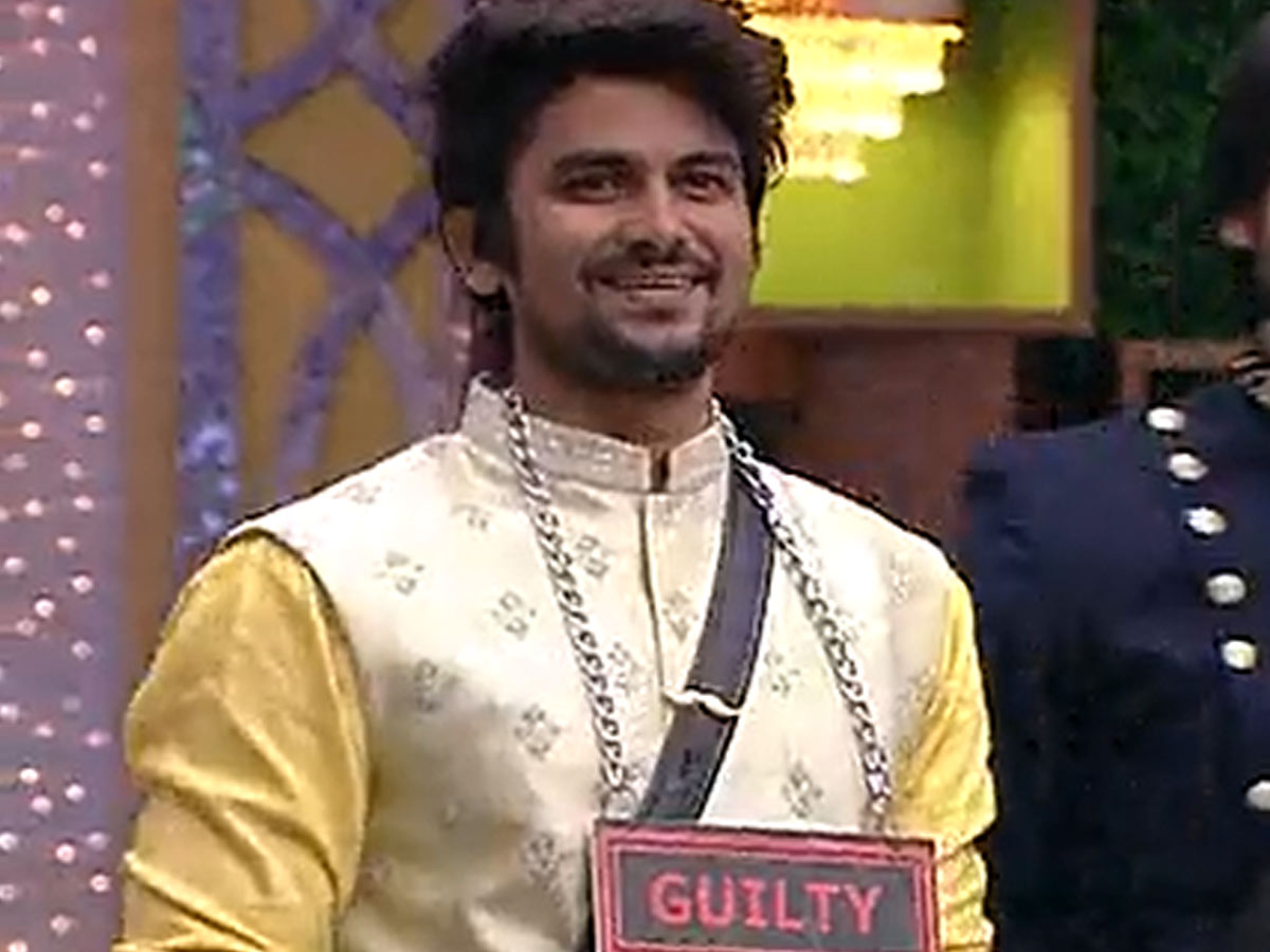 గిల్టీ బోర్డ్ తో సానుభూతి పొందిన సన్నీ!