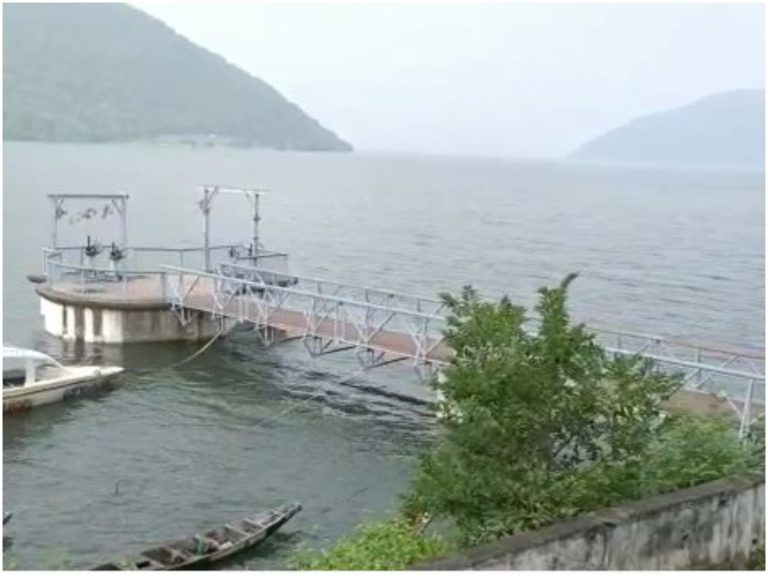 ప్రమాద ఘంటికలు మోగిస్తున్న తాటిపూడి రిజర్వాయర్