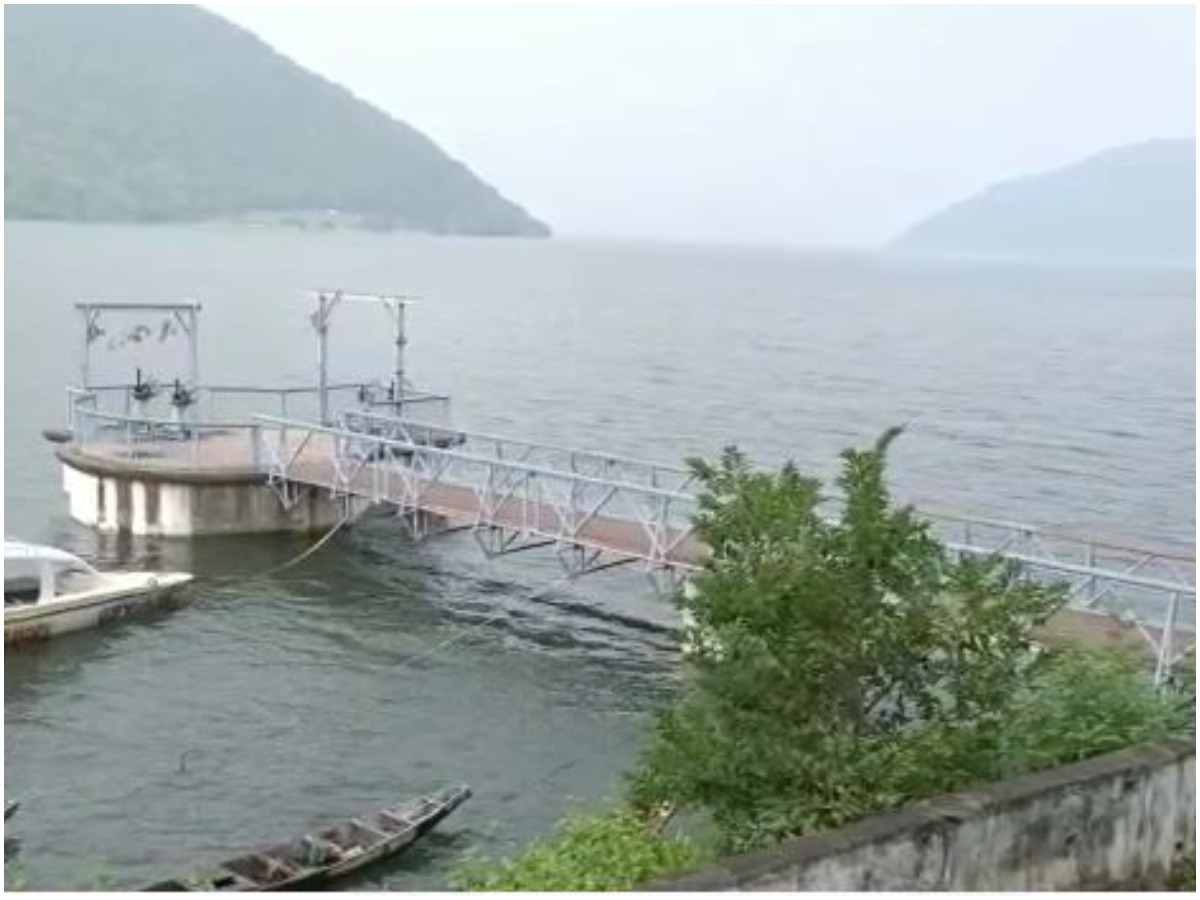 ప్రమాద ఘంటికలు మోగిస్తున్న తాటిపూడి రిజర్వాయర్