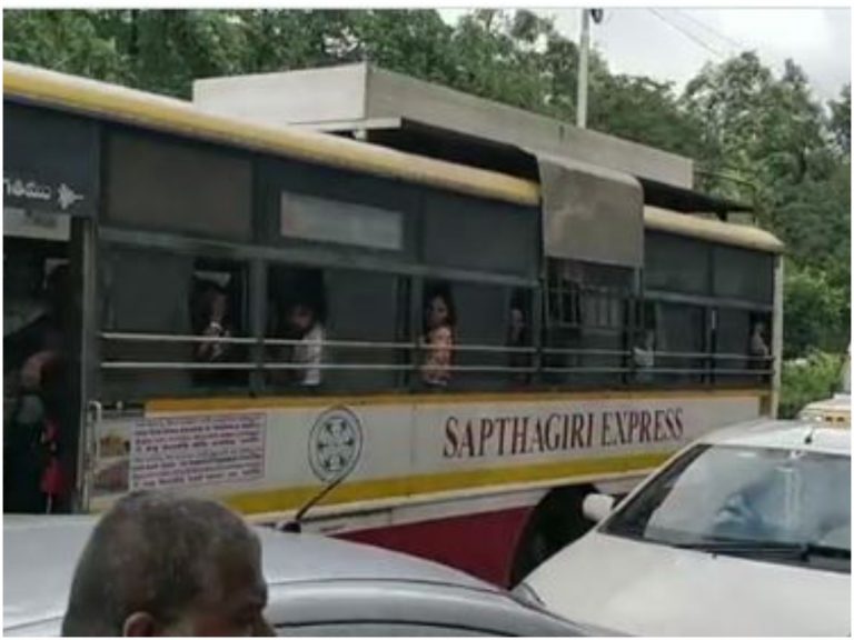 తిరుమల ఘాట్ రోడ్డులో ఈవో తనిఖీలు