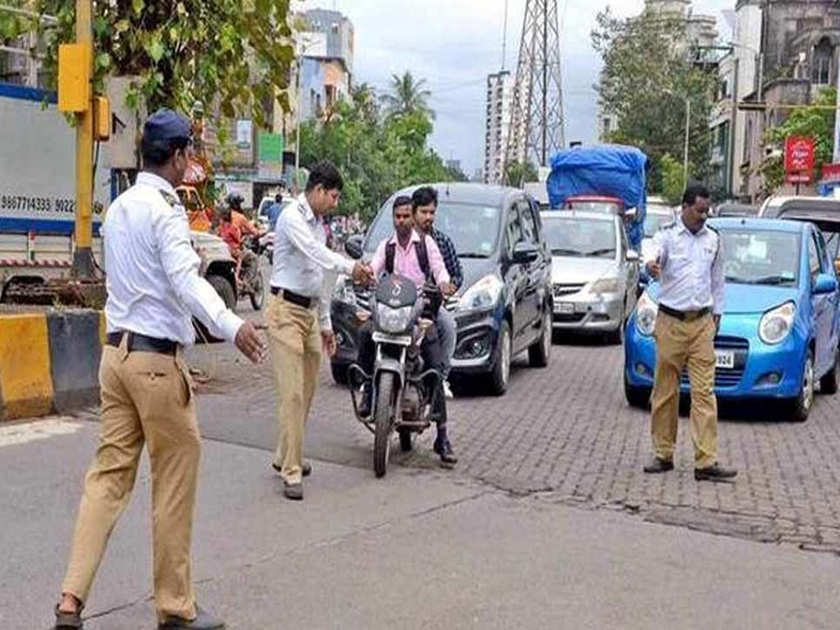 వాహన దారులకు షాక్…10 చలాన్లు దాటితే ఇక జైలుకే !