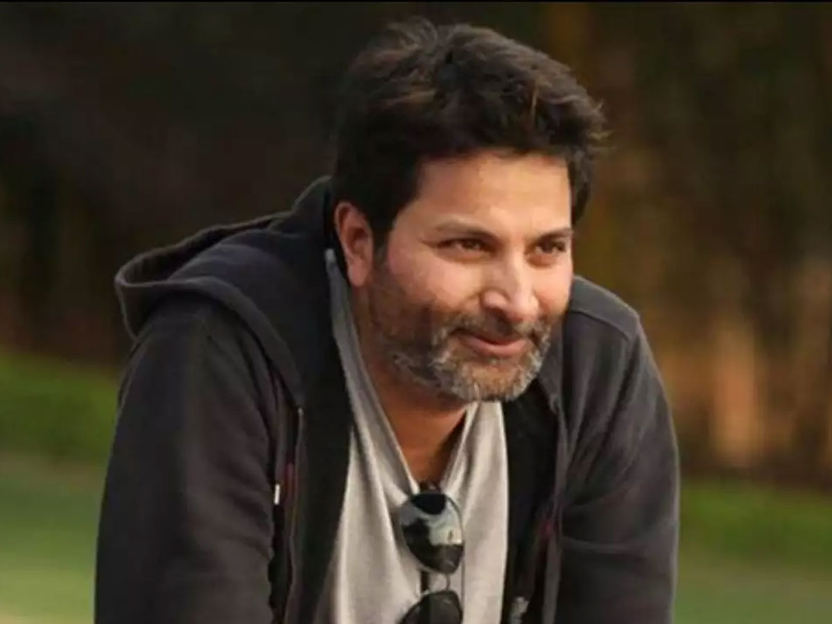 Trivikram : రెండు బిగ్ ప్రాజెక్ట్స్ ను లైన్ లో పెట్టిన మాటల మాంత్రికుడు