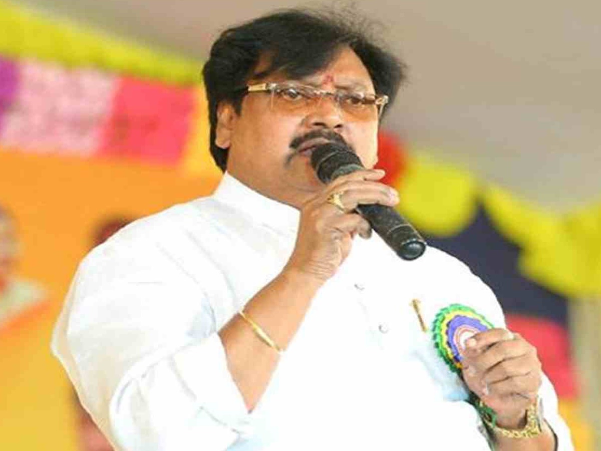 వైసీపీ నేతల వ్యాఖ్యలకు నిరసనగా రేపు వర్లరామయ్య దీక్ష