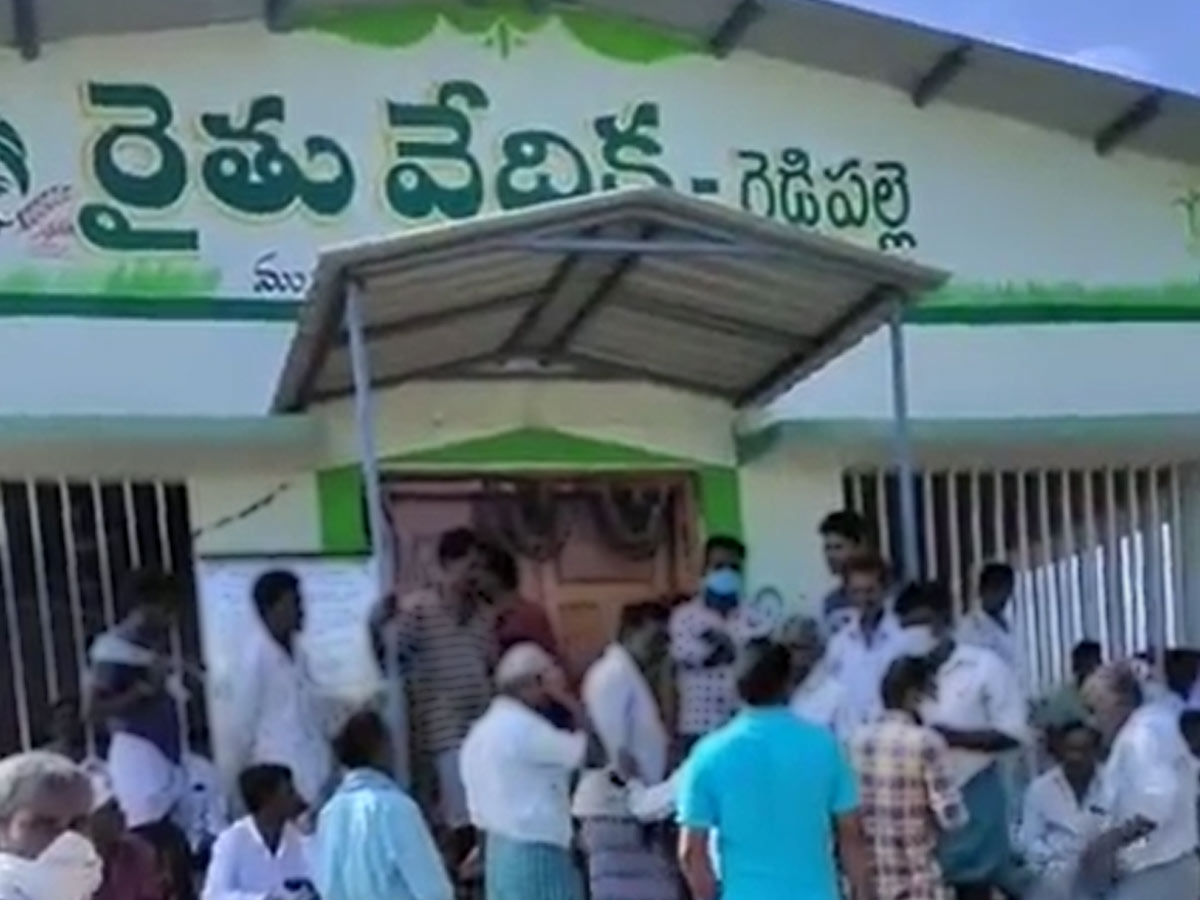 వీణవంక మండలంలో రైతుల ఆవేదన…