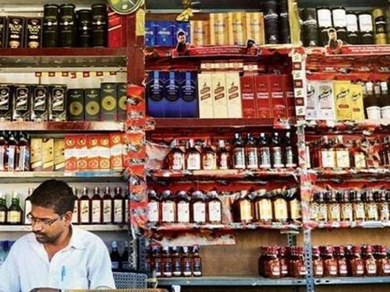 నేడు కొత్త మద్యం దుకాణాలకు లాటరీ