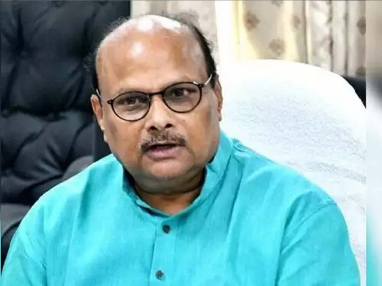 Yanamala Ramakrishnudu : మూర్ఖంగా మరో చట్టం చేసినా ఇదే పరిస్ధితి