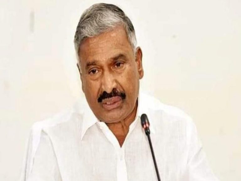 మూడు రాజ‌ధానుల‌కే క‌ట్టుబ‌డి ఉన్నాం… అది రైతుల ఉద్య‌మం కాదు…