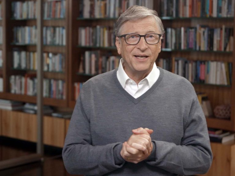 క‌రోనా అంతంపై బిల్‌గేట్స్ సంచ‌ల‌న వ్యాఖ్య‌లు…