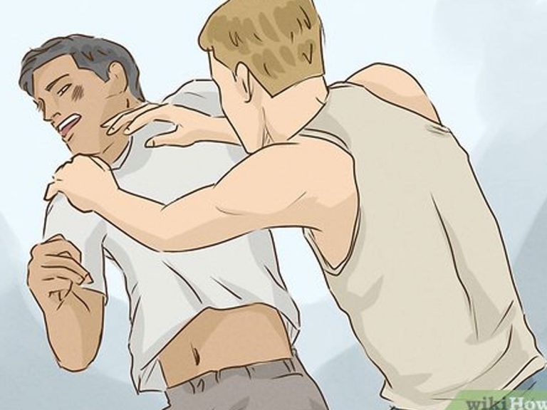 శంషాబాద్‌లో దారుణం : ఆ పని చేశారని.. స్తంభానికి కట్టేసి గుండుకొట్టారు..