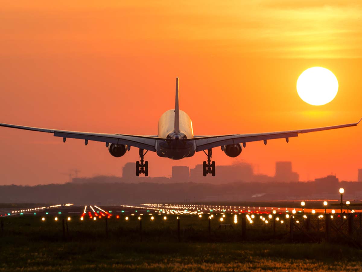 డీజీసీఏ కీల‌క నిర్ణ‌యం: అంత‌ర్జాతీయ విమానాలు ర‌ద్దు…