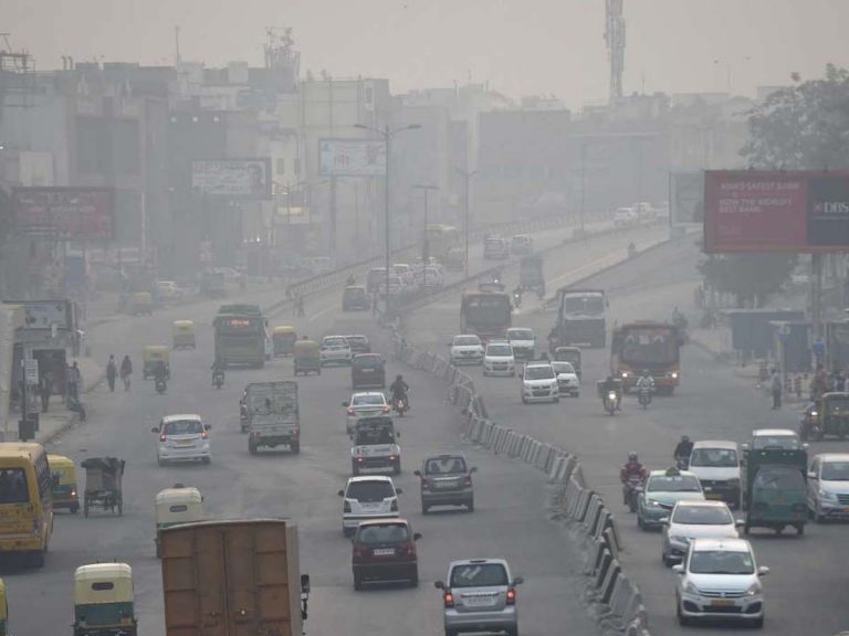 ఢిల్లీ ప్ర‌భుత్వం కీల‌క నిర్ణ‌యం:  ఆ వాహనాలు బ్యాన్‌…