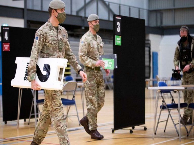 అక్క‌డ రంగంలోకి ఆర్మీ… వారంలో అన్నిరోజులూ వ్యాక్సినేష‌న్‌…