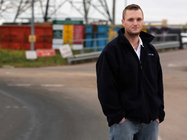 ఆ చిన్న త‌ప్పు విలువ మూడు వేల కోట్లు…