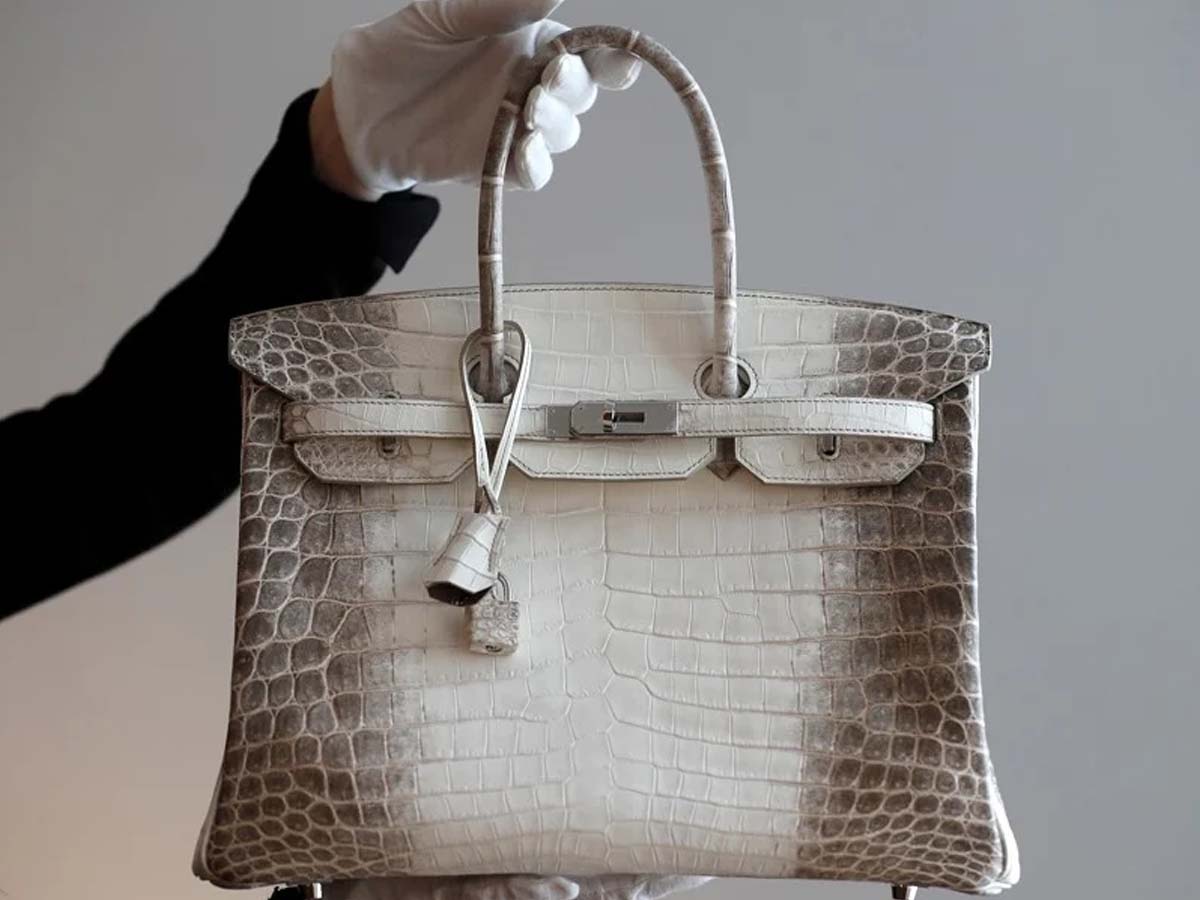 రికార్డ్‌:  ఆ బ్యాగ్ ఖ‌రీదు అక్ష‌రాల రూ. 2.75 కోట్లు…