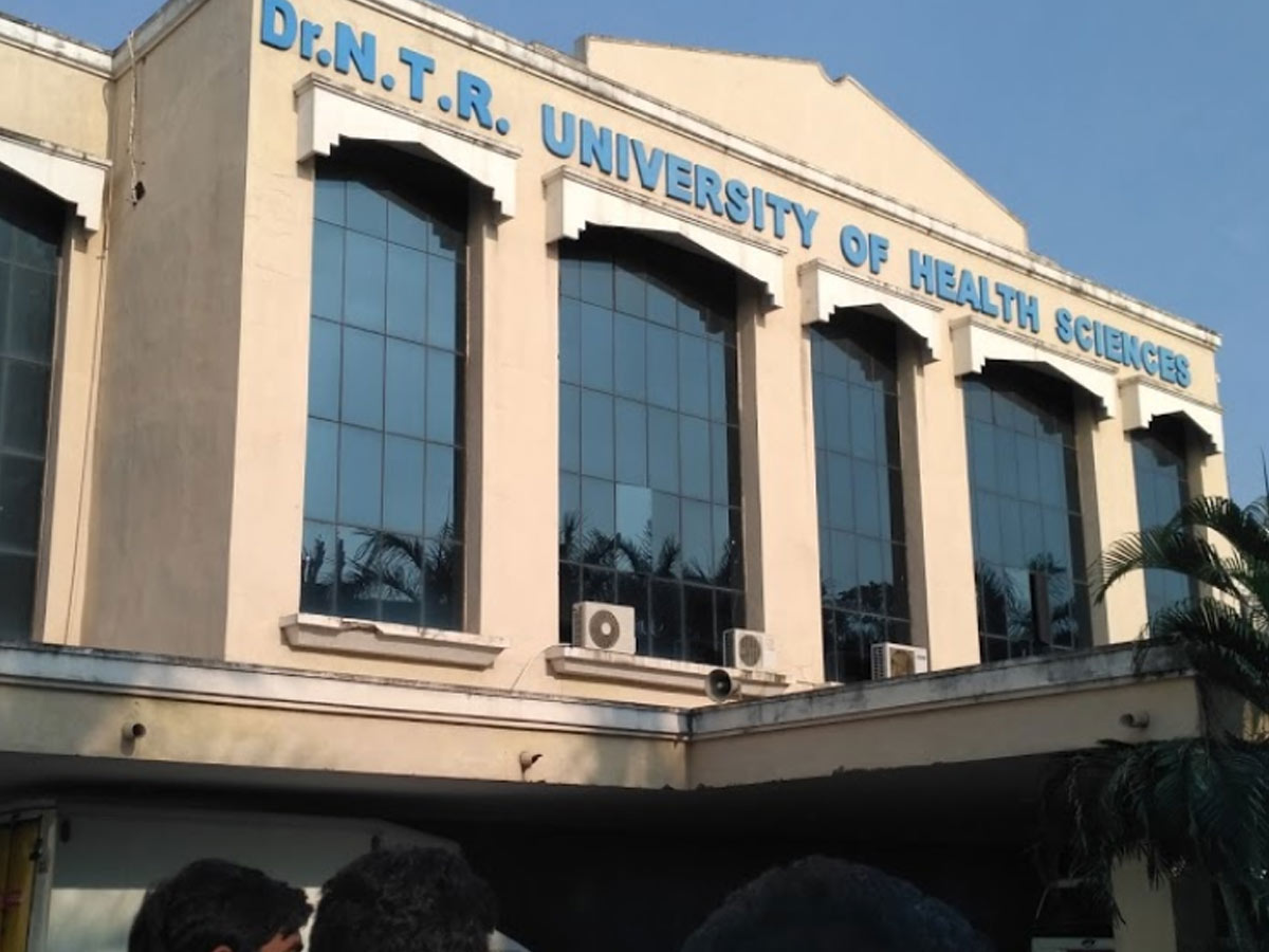 సమ్మె విరమించిన ఎన్టీఆర్‌హెచ్‌యూ ఉద్యోగులు