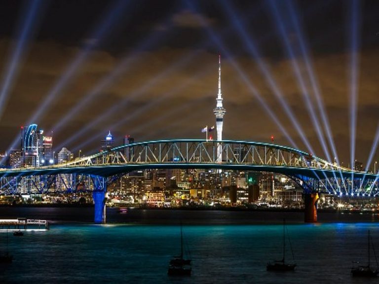 కొత్త సంవ‌త్స‌రానికి ఘ‌న‌స్వాగ‌తం ప‌లికిన న్యూజిలాండ్‌…