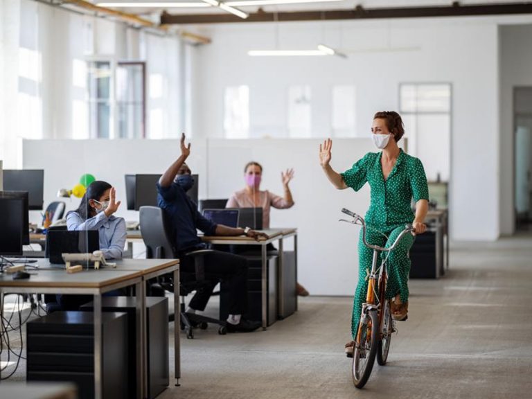 వ‌చ్చే ఏడాది కూడా ఇంటినుంచే విధులు…