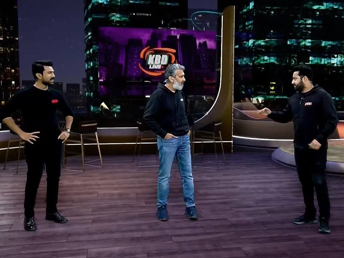 ప్రో కబడ్డీ వేదికపై ‘ఆర్ఆర్ఆర్’ టీం సందడి