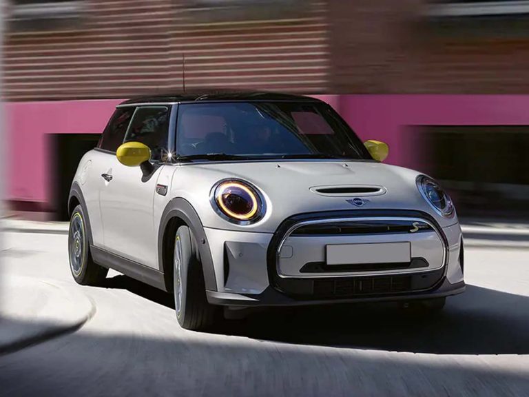 వాహ‌న‌ప్రియుల‌కు శుభ‌వార్త‌:  2022 లో ఎల‌క్ట్రిక్ కార్ల హంగామ షురూ…