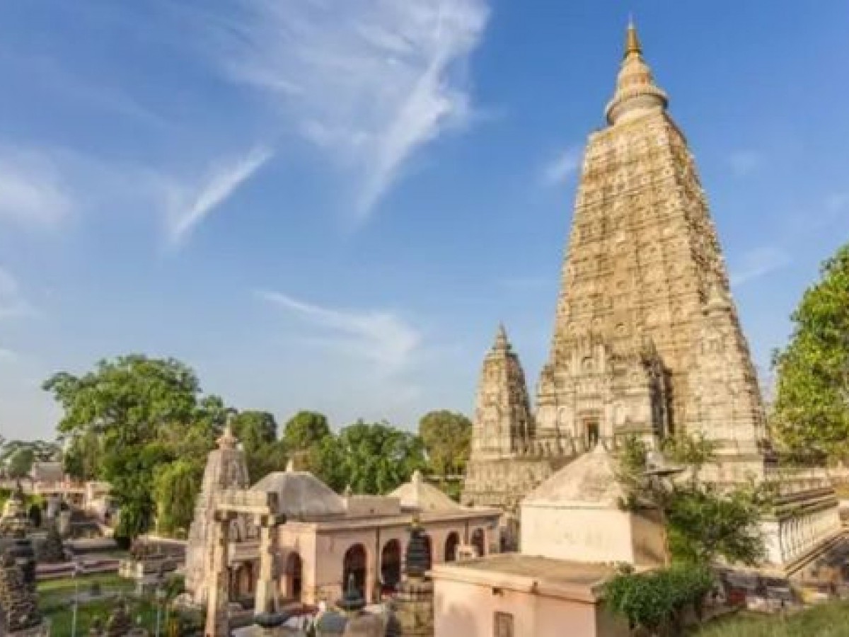 ఆల‌యాల ఆదాయంపై నాలుగు శాతం ప‌న్నులు… ఆందోళ‌న‌లో భ‌క్తులు…