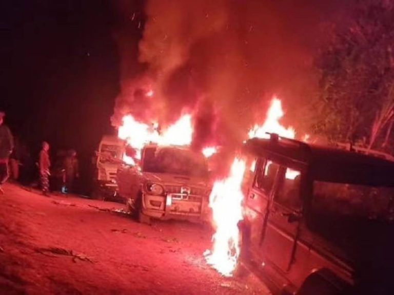 నాగాలాండ్‌లో ఉద్రిక్త‌త‌…జ‌వాన్ల వాహ‌నాలు త‌గ‌ల‌బెట్టిన ప్ర‌జ‌లు..