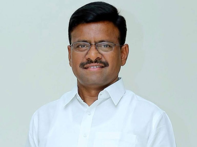 ఖమ్మం టీఆర్ఎస్‌లో హీట్‌ పెంచిన ఎమ్మెల్సీ వ్యాఖ్యలు…!