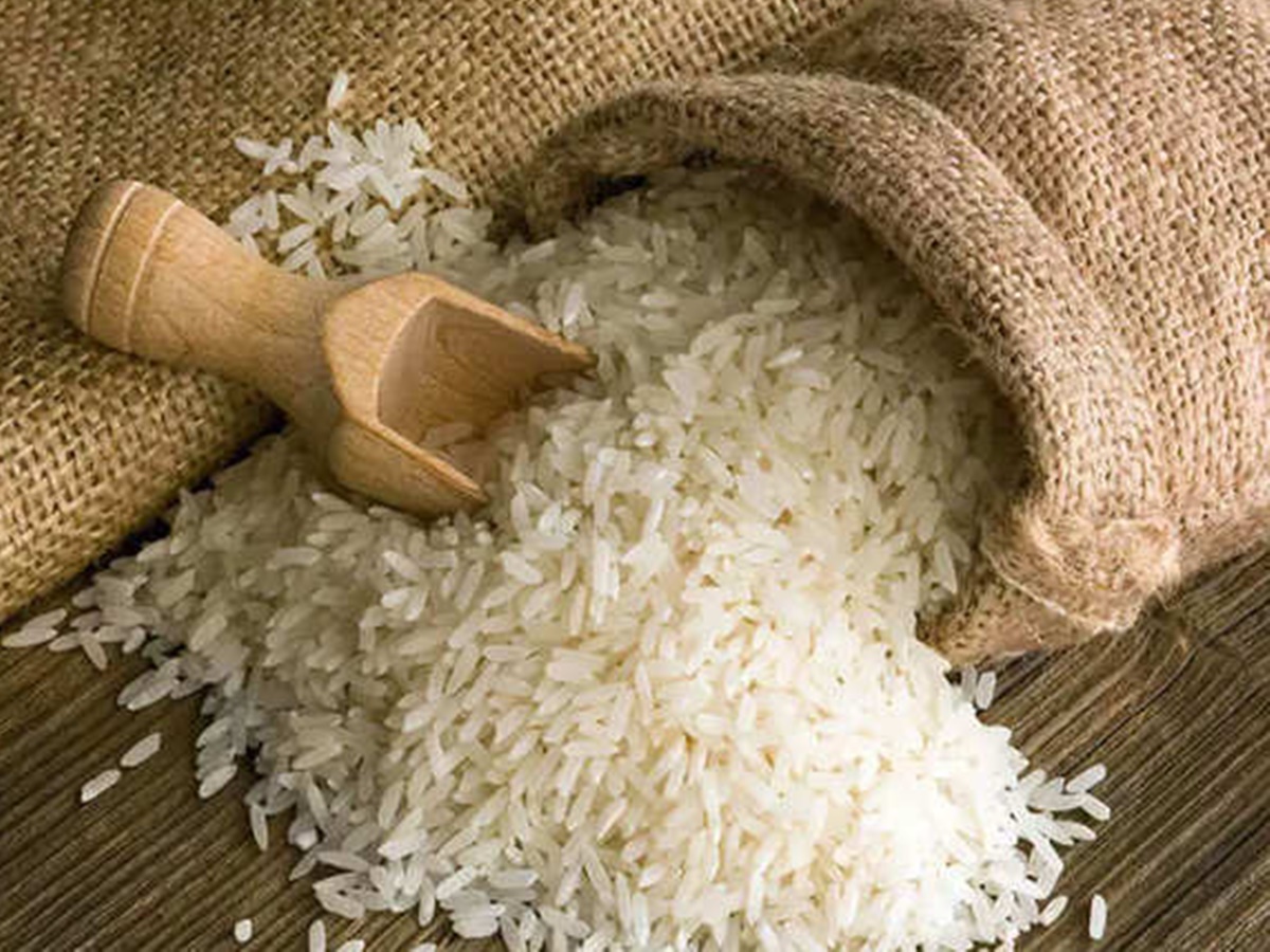 చుక్కల్లో నిత్యావసర ధరలు.. అక్కడ కిలో పిండి 2,400.. 25 కిలోల బియ్యం 2,700