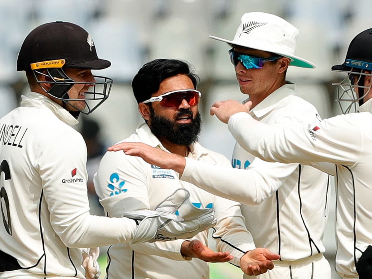 అజాజ్ పటేల్ ప్రపంచ రికార్డు… 10కి 10 వికెట్లు తీసిన కివీస్ స్పిన్నర్