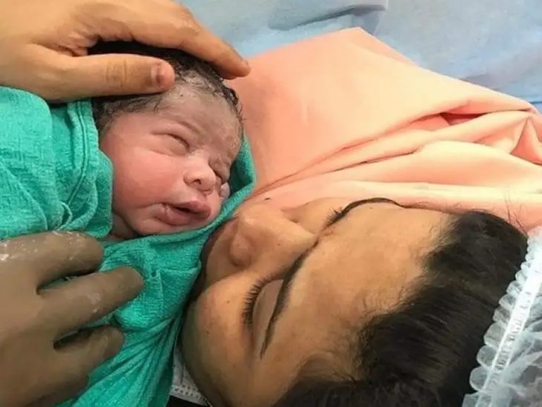 మగబిడ్డకు జన్మనిచ్చిన టీడీపీ మాజీ మంత్రి