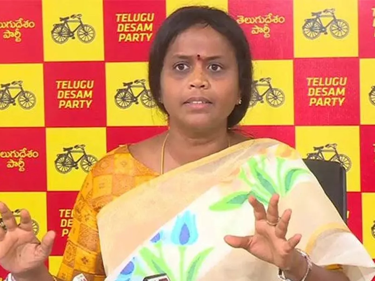 భువనేశ్వరి గురించి మాట్లాడే అర్హత రోజాకు లేదు: టీడీపీ నేత అనురాధ
