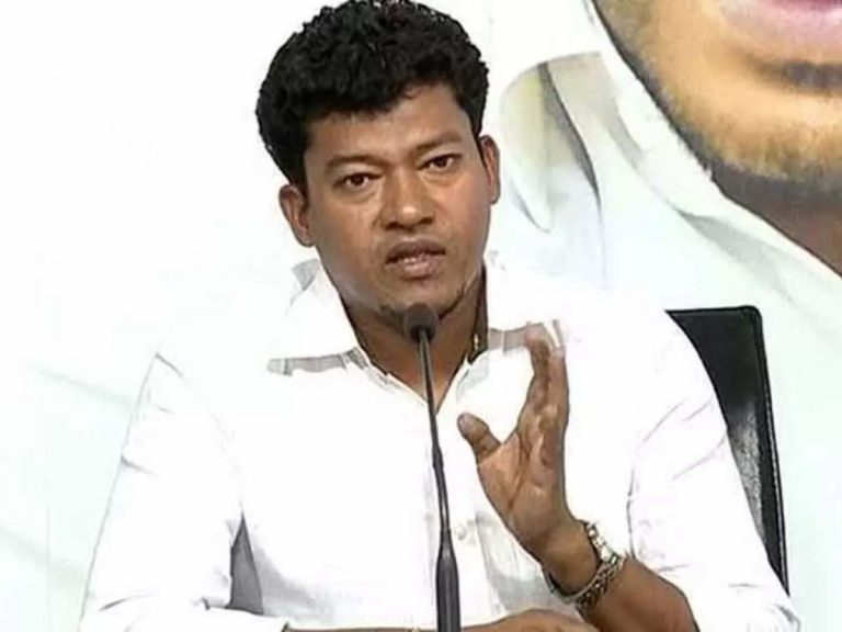 జగనన్న పాలవెల్లువ కార్యక్రమంపై మంత్రి అప్పలరాజు సమీక్ష