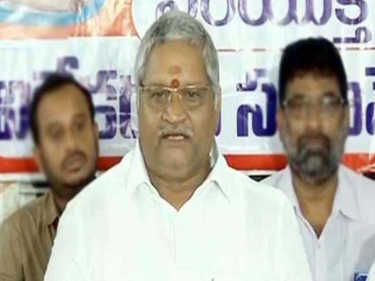 ఉద్యోగుల ఉద్యమానికి ఎవరైనా తలవంచాల్సిందే: బండి శ్రీనివాసులు