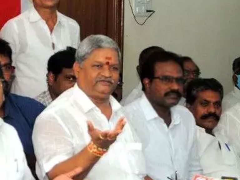 పీఆర్సీ వల్ల జీతాలు పెరగాలి కానీ ఇలా మోసం చేస్తారా : బండి శ్రీనివాసరావు