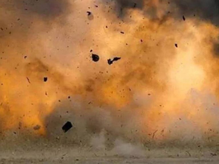 బీహార్‌లో నూడుల్స్‌ పరిశ్రమలో భారీ పేలుడు..