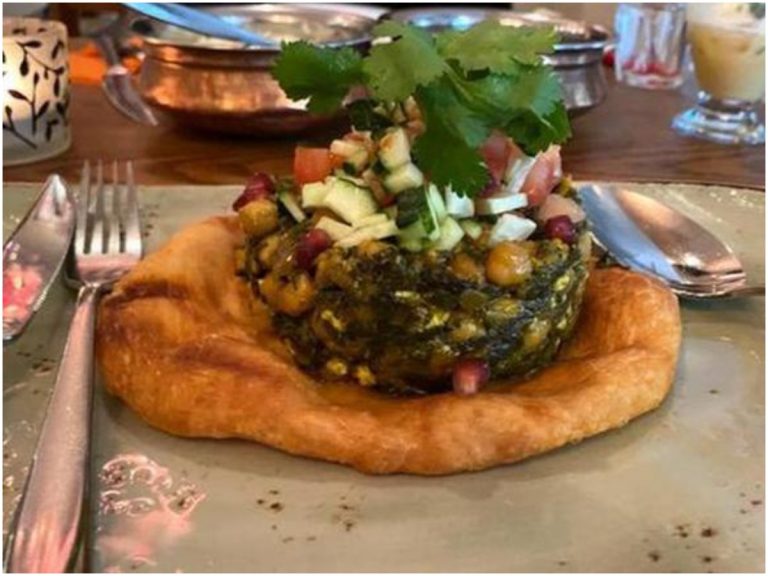 చోలే బచూర్.. ఇండియాలో రూ.80.. స్వీడన్‌లో ఎంతంటే?