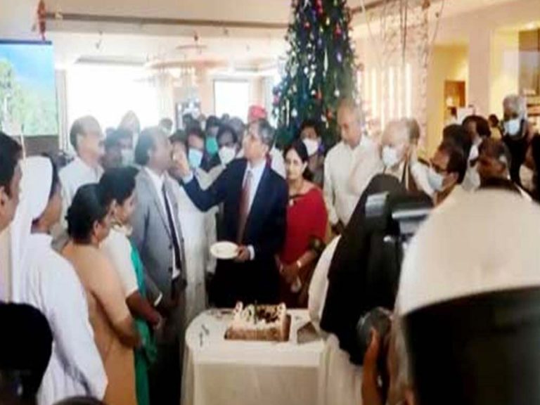 క్రిస్మస్‌ వేడుకల్లో పాల్గొన్న సీజేఐ జస్టిస్‌ ఎన్వీరమణ