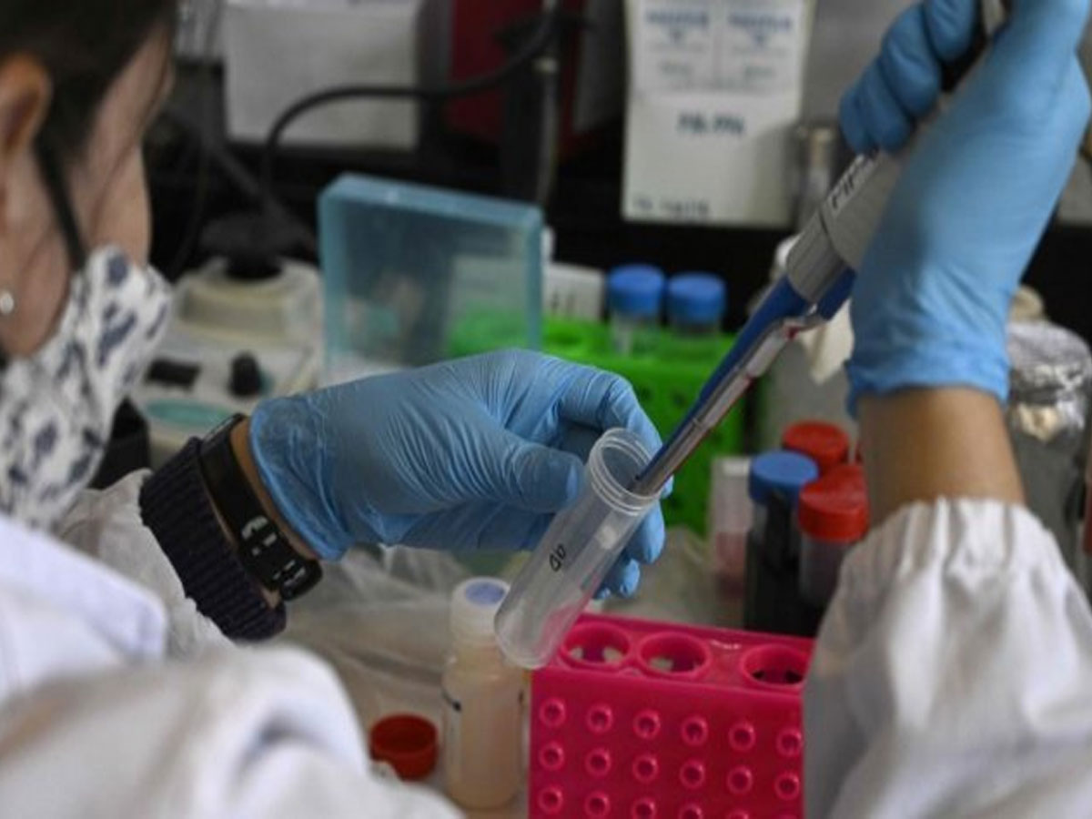 ఒమిక్రాన్‌తో దక్షిణాఫ్రికా ఉక్కిరిబిక్కిరి.. పెరిగిన కేసులు !