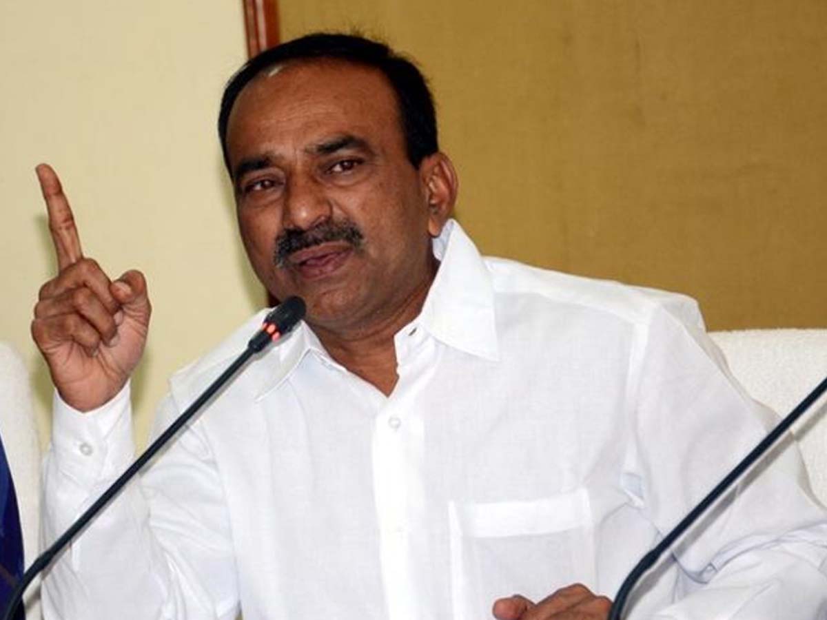 నీరో చక్రవర్తిలా కేసీఆర్‌ పాలన : ఈటల రాజేందర్‌