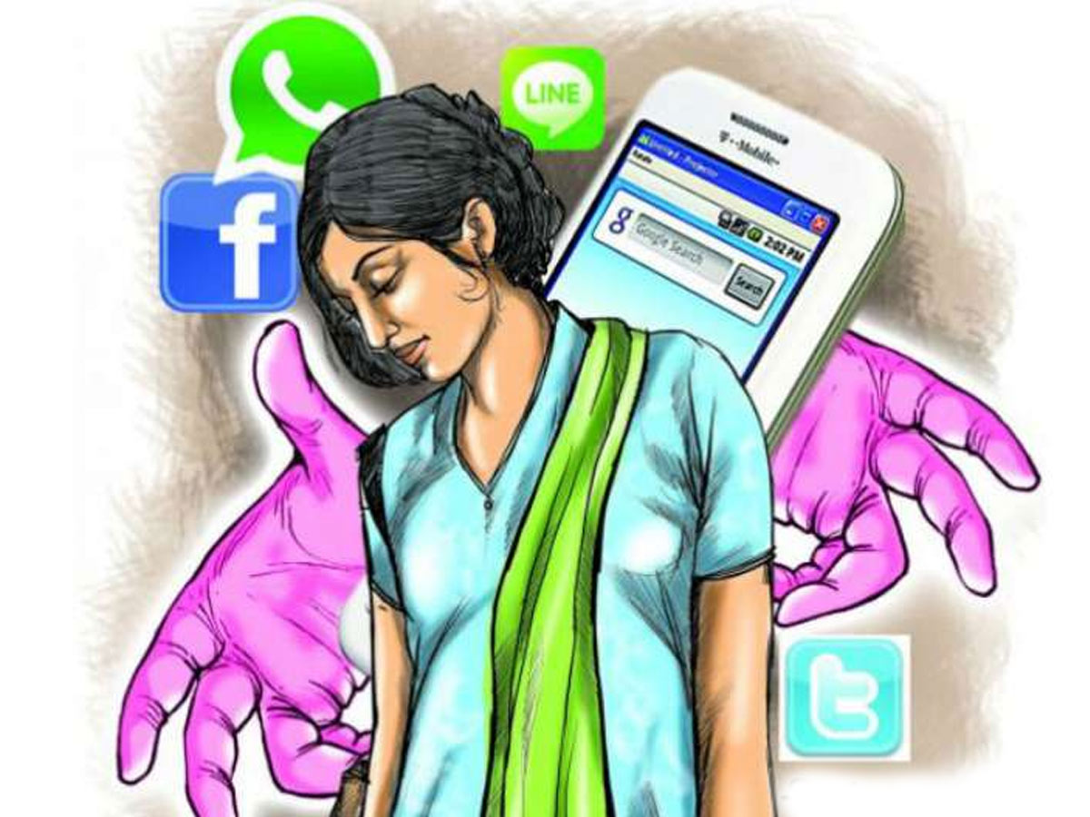 అనసూయ ఎక్కడుంది.. గాలిస్తున్న పోలీసులు..