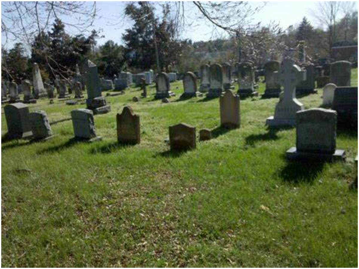 గంగాజలంతో అద్భుతం.. చితిపై నుంచి ఆస్పత్రికి…