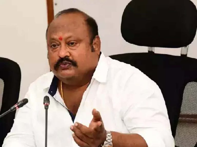 వానాకాలంలో పండిన ప్రతి గింజను కేంద్రం కొనాల్సిందే: గంగుల కమలాకర్‌