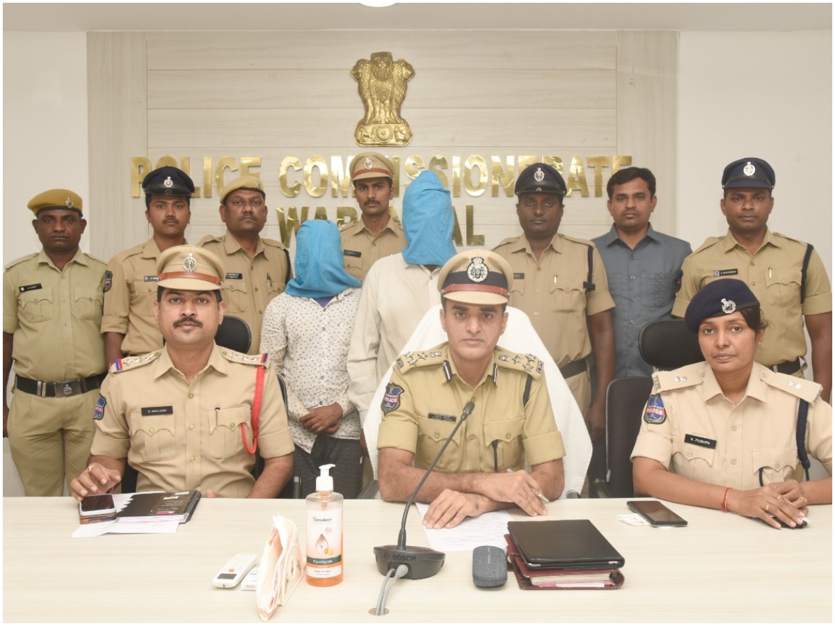 బంగారంపై మోజు.. మోసం చేద్దామని అడ్డంగా బుక్కై….