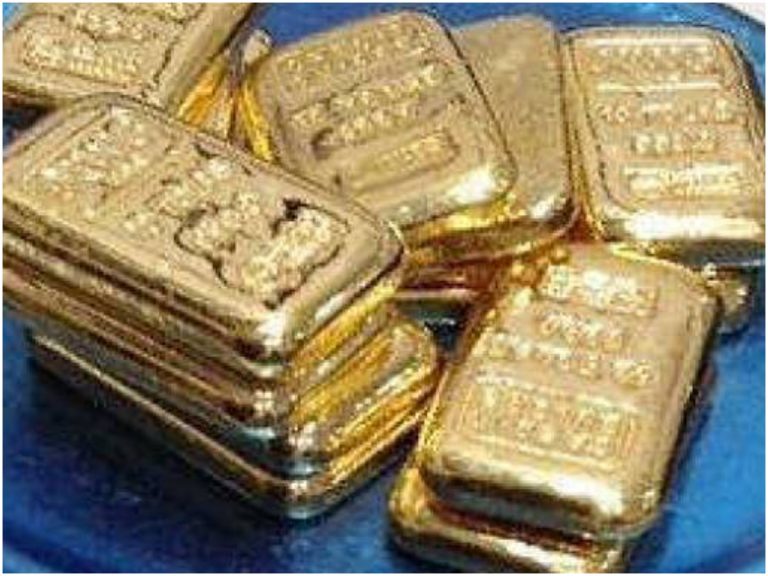 చెన్నై, హైదరాబాద్‌ ఎయిర్‌ పోర్టులలో బంగారం సీజ్