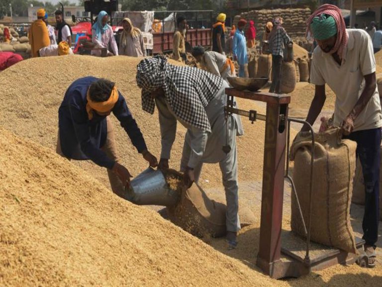 ధాన్యం కొనుగోళ్లలో తెలంగాణ స‌రికొత్త రికార్డు
