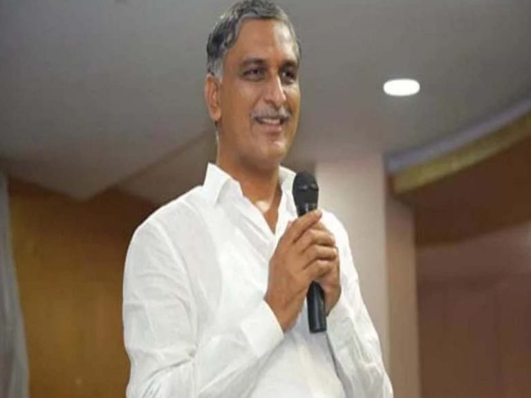 బయోగ్యాస్‌ ప్లాంట్‌ను ప్రారంభించిన మంత్రి హరీష్‌ రావు